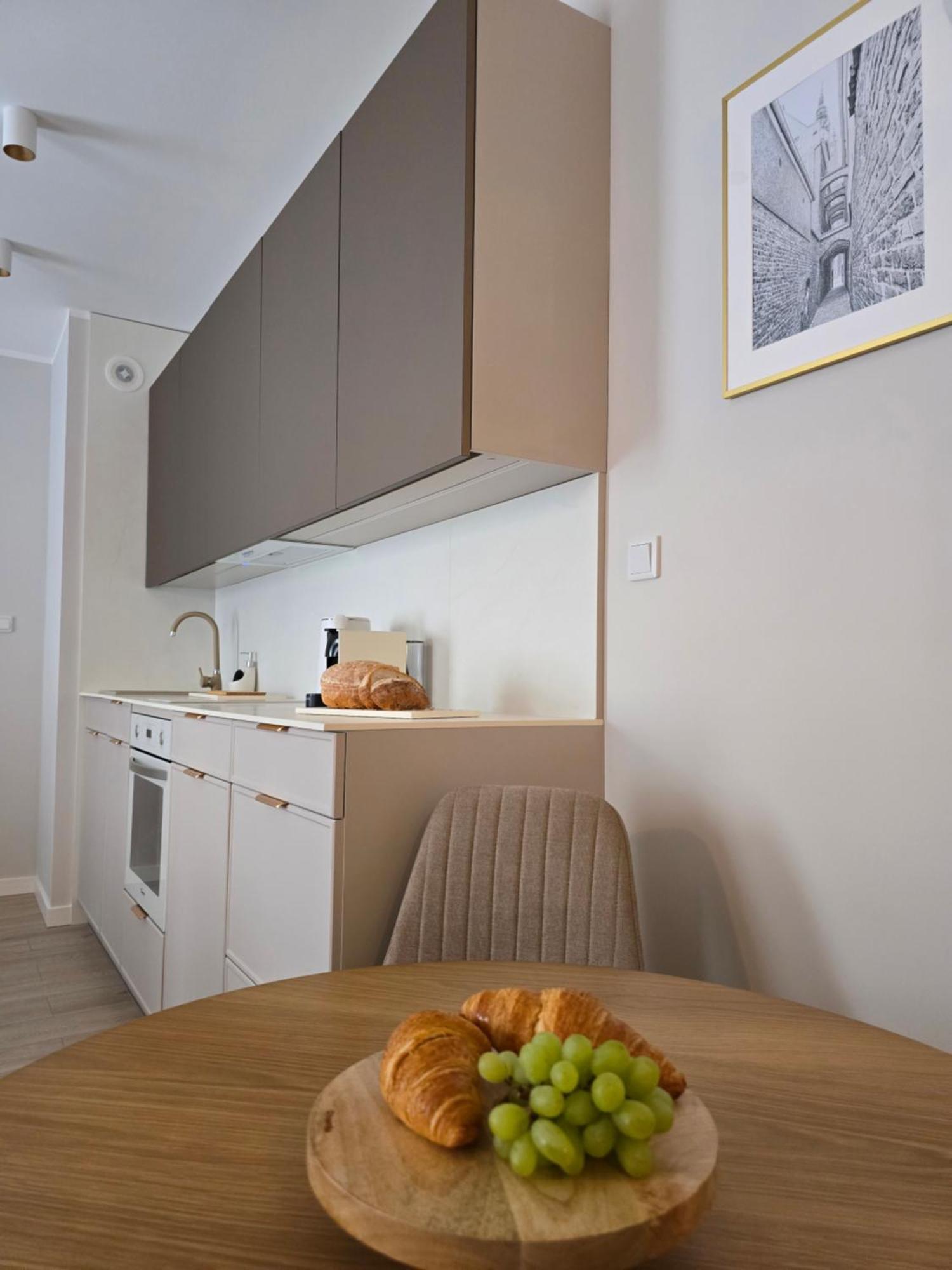 Apartamenty Piekarczyk - Elblag Buitenkant foto